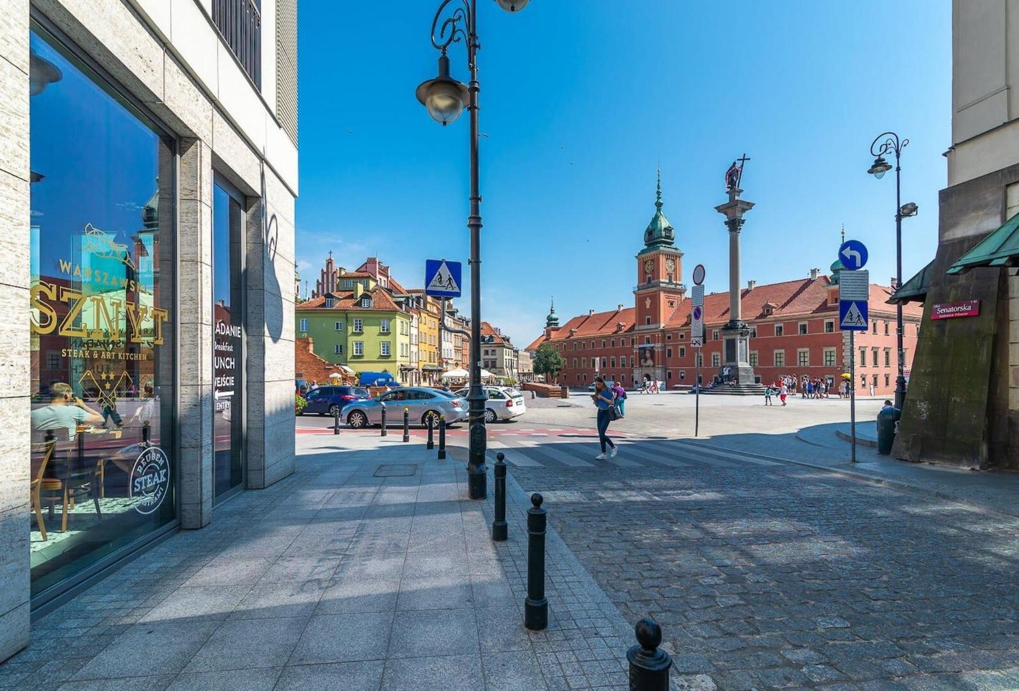 Senatorska 7 By Renters Apartment