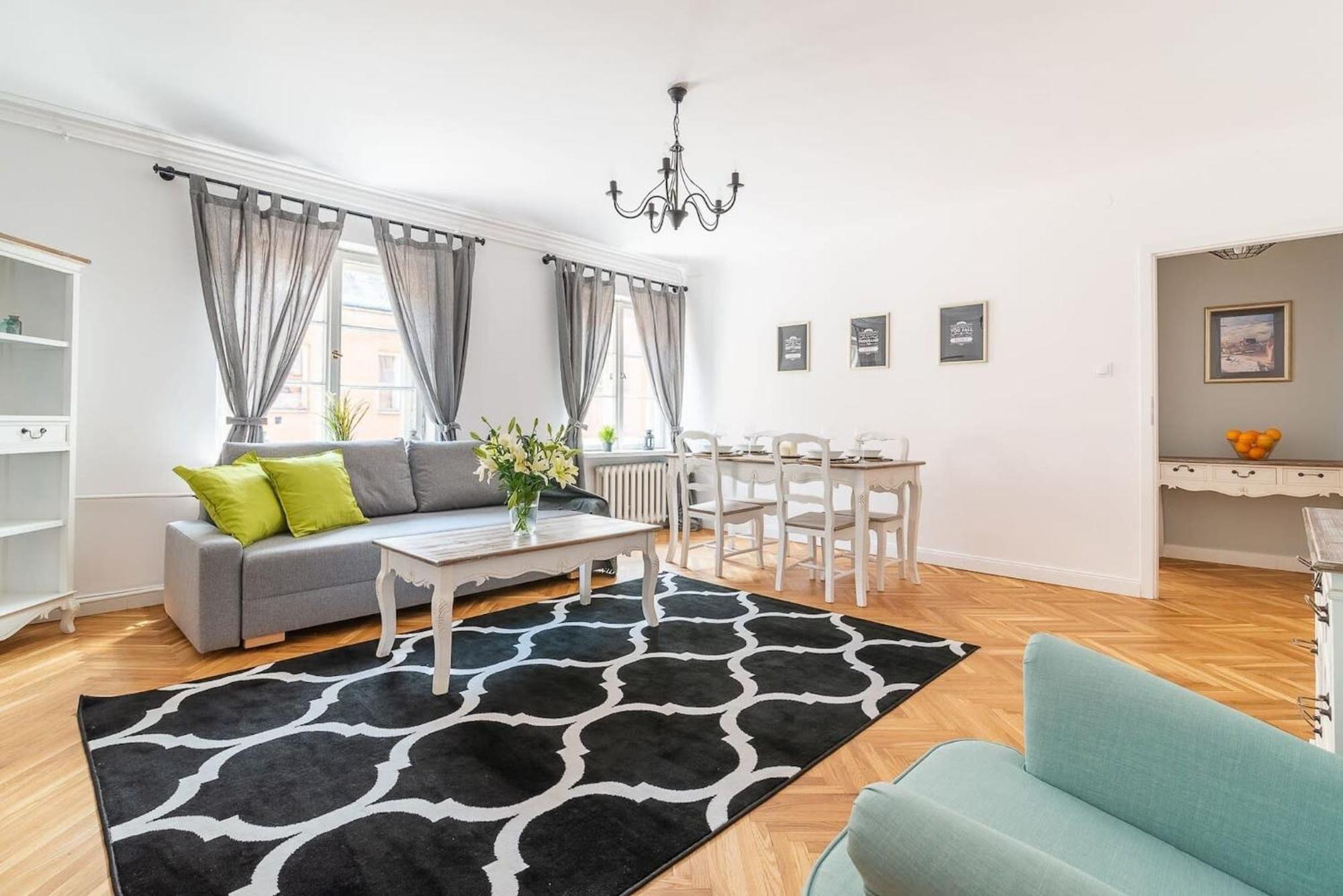 Senatorska 7 By Renters Apartment