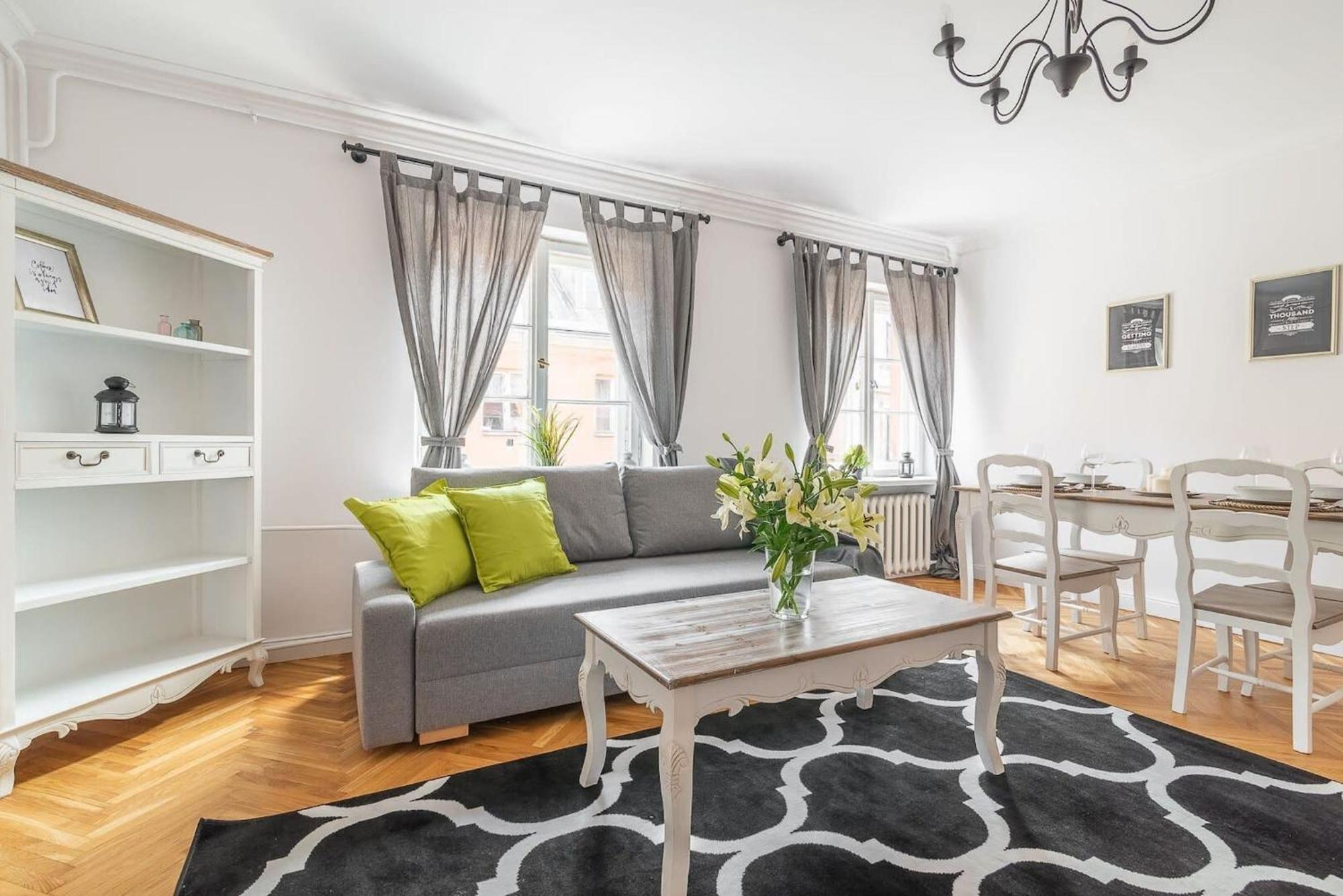 Apartment Senatorska 7 By Renters